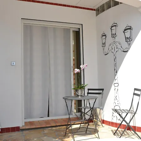 Maison Les Agapanthes Panzió